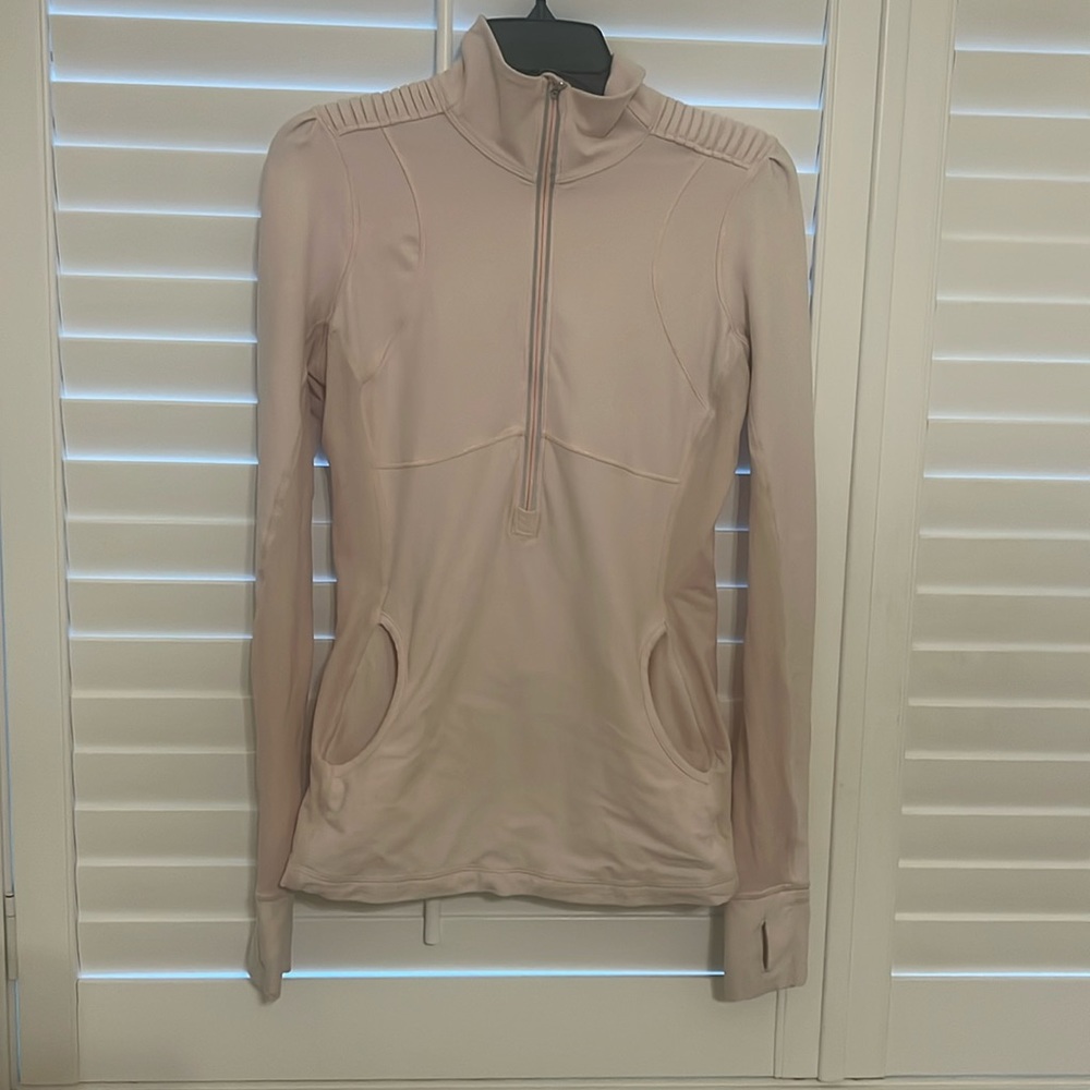 Lululemon light pink qtr zip size 8